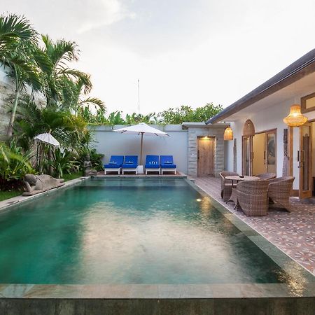 Ambermoon Villas Seminyak Extérieur photo