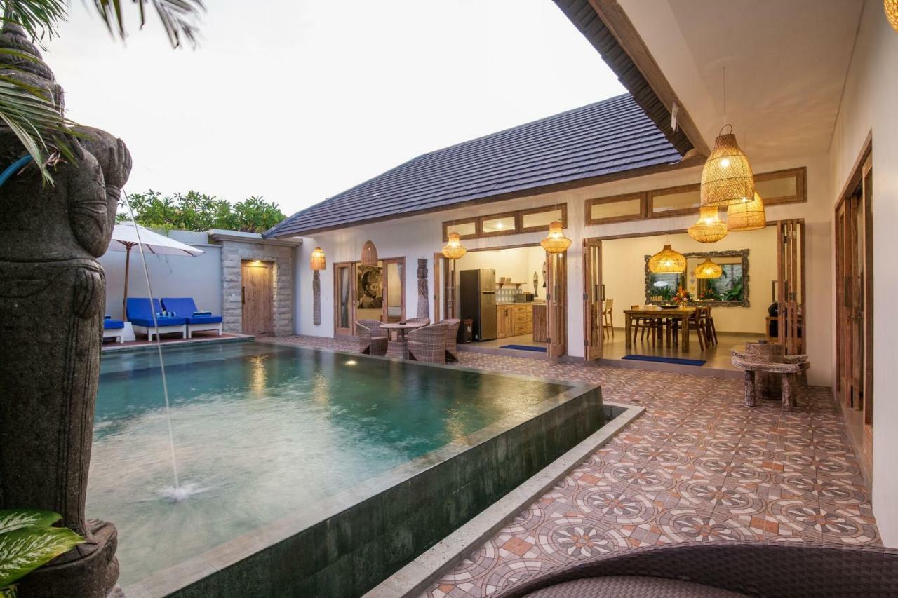Ambermoon Villas Seminyak Extérieur photo